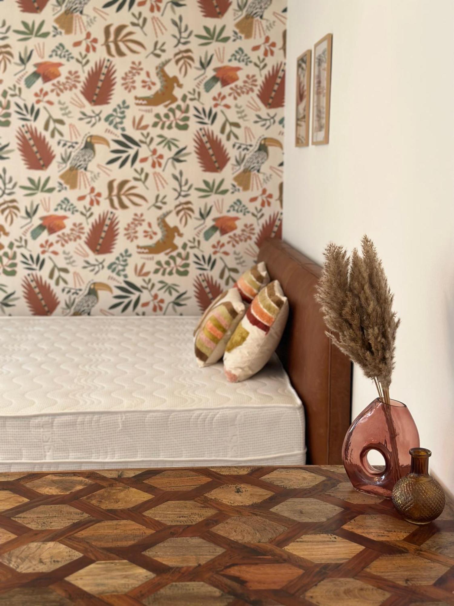 Cozy Central Apartment At A Special Price! Κρανς Μοντάνα Εξωτερικό φωτογραφία